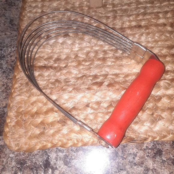 Accents Vintage Androck Flour Sifter Poshmark